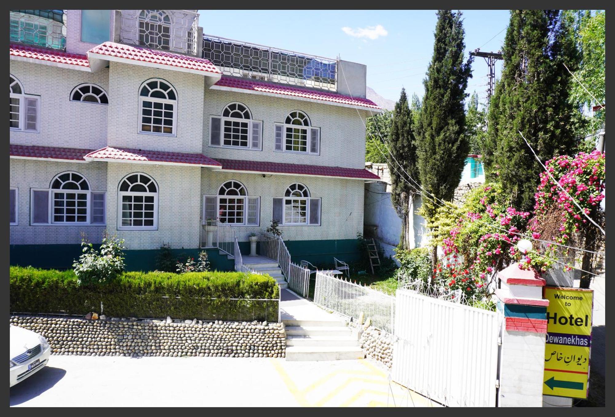 Hotel Dewanekhas سكردو المظهر الخارجي الصورة