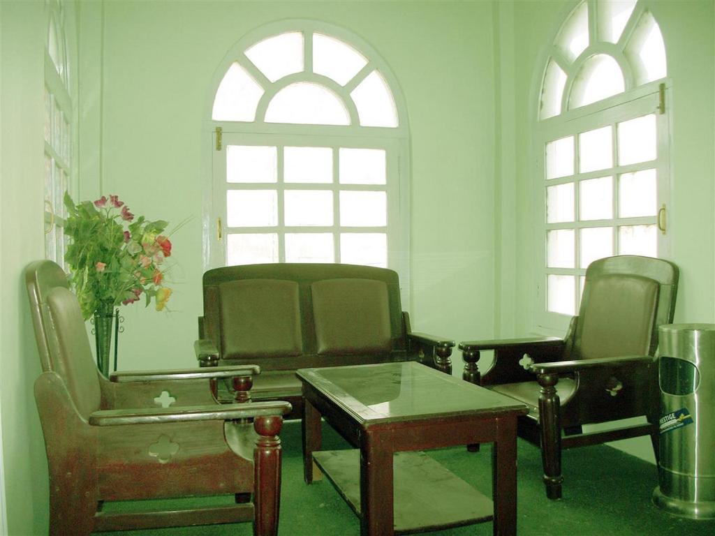 Hotel Dewanekhas سكردو المظهر الخارجي الصورة